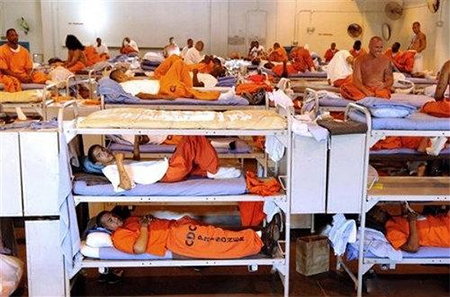 Estados Unidos tiene mayor población carcelaria del mundo